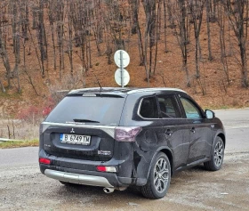 Mitsubishi Outlander Като Нова! Хибрид Газ, снимка 3