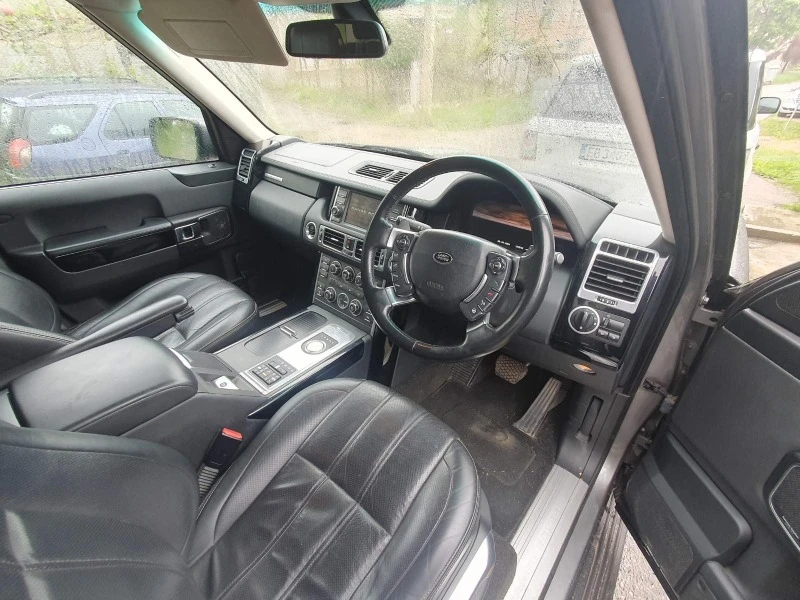 Land Rover Range Rover Evoque 4.4 tdv8, снимка 2 - Автомобили и джипове - 46834363