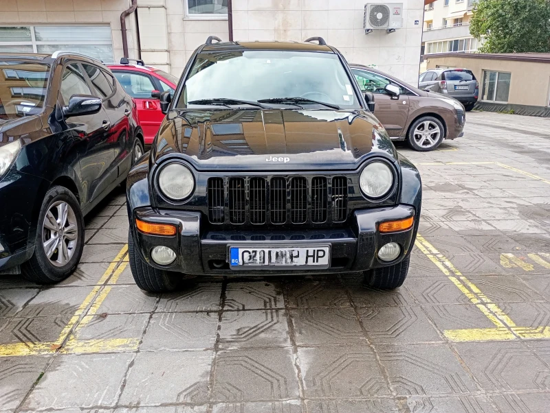 Jeep Cherokee, снимка 1 - Автомобили и джипове - 47483186