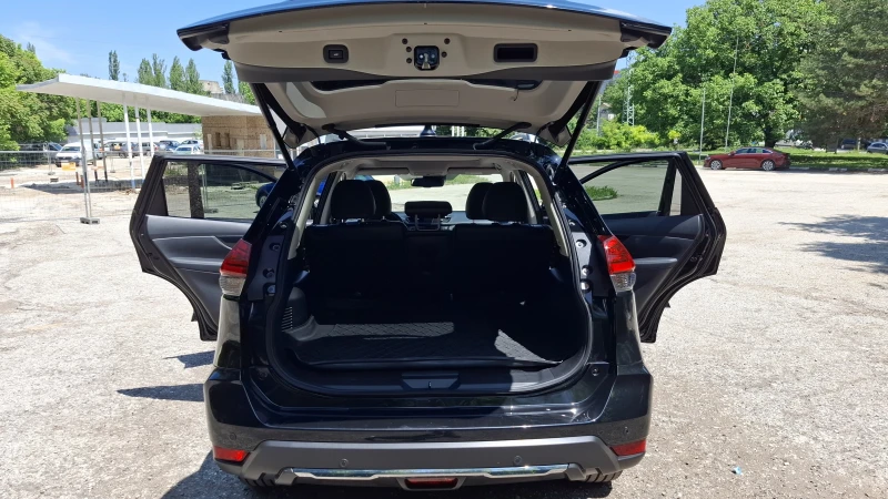 Nissan X-trail 1.7 dCi Tekna 4x4, снимка 12 - Автомобили и джипове - 50526791