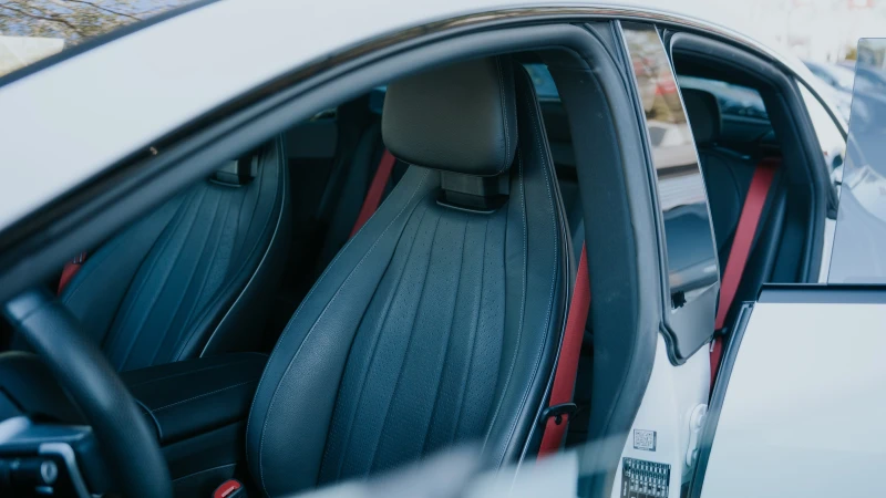 Mercedes-Benz EQE AMG/4-MATIC/AIRMATIC/BURM/ГАРАНЦИЯ, снимка 15 - Автомобили и джипове - 52234383