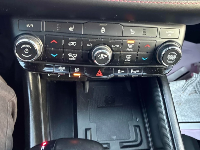 Dodge Durango * R/T * CARFAX * , снимка 15 - Автомобили и джипове - 53229179