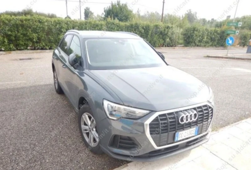 Audi Q3 3.5, снимка 2 - Автомобили и джипове - 53295753