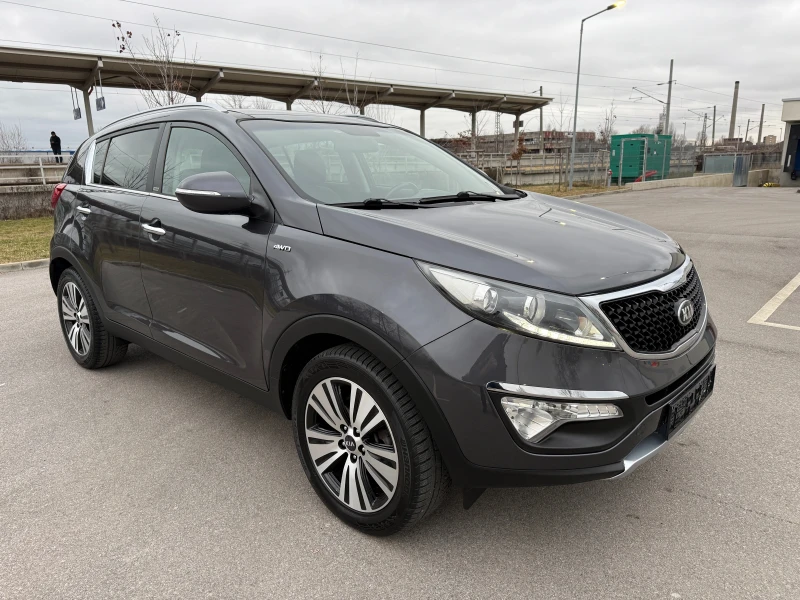 Kia Sportage 2.0 CRDI* 4x4* RABEL* FULL* , снимка 3 - Автомобили и джипове - 53432187