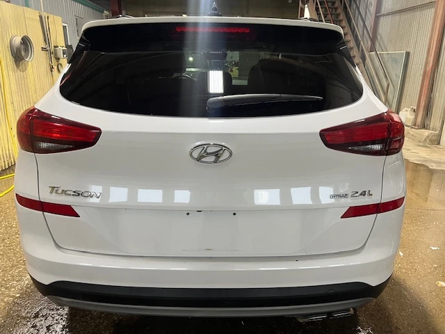 Hyundai Tucson AWD, снимка 4 - Автомобили и джипове - 54334078