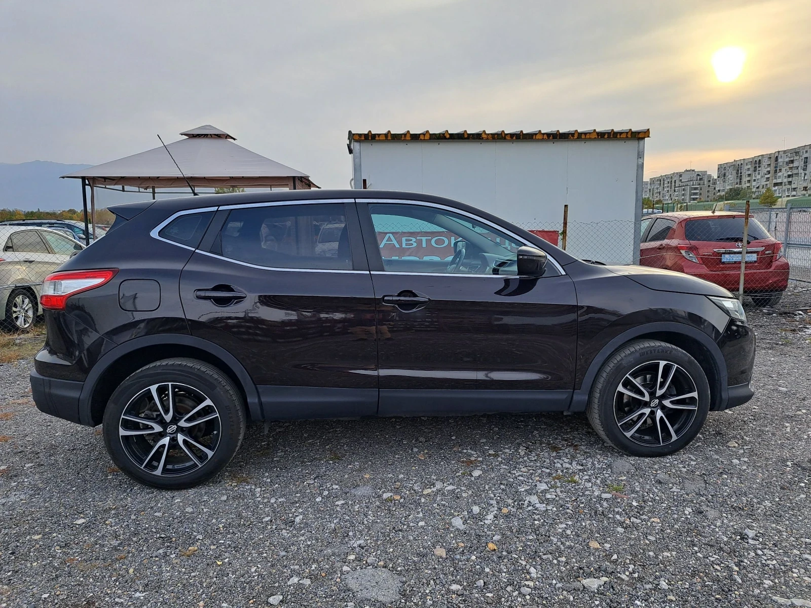 Nissan Qashqai 1.6 DCI* 140 000km * Автомат * Лизинг * Бартер - изображение 6