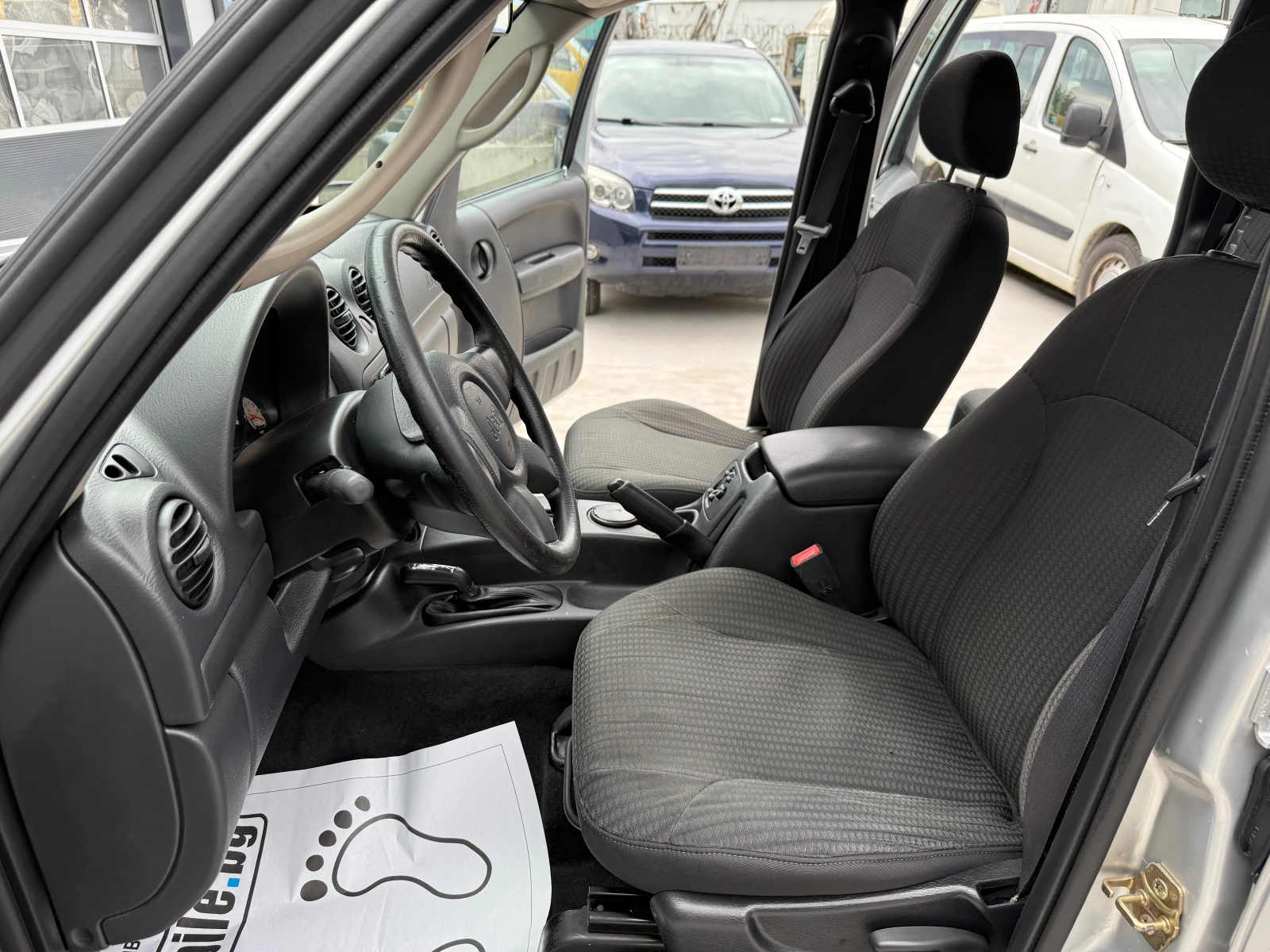 Jeep Cherokee 2.8CRDI - изображение 9