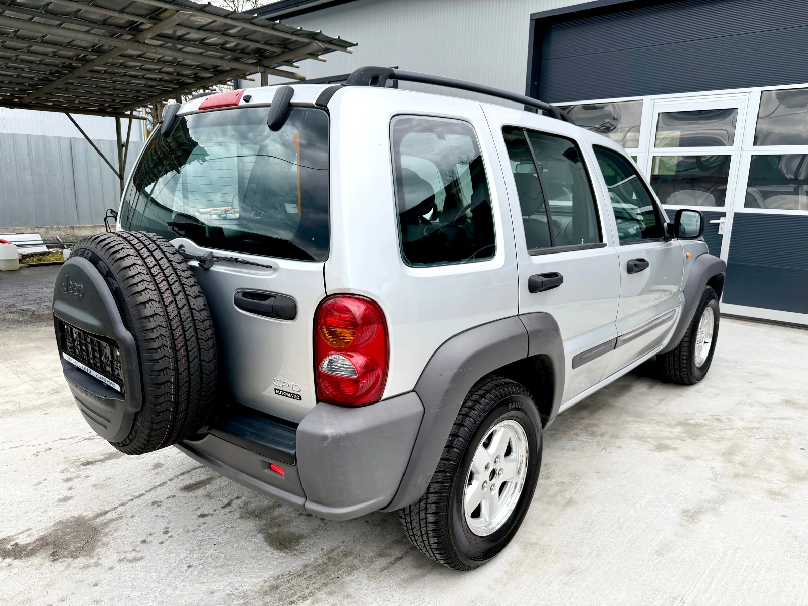 Jeep Cherokee 2.8CRDI - изображение 7