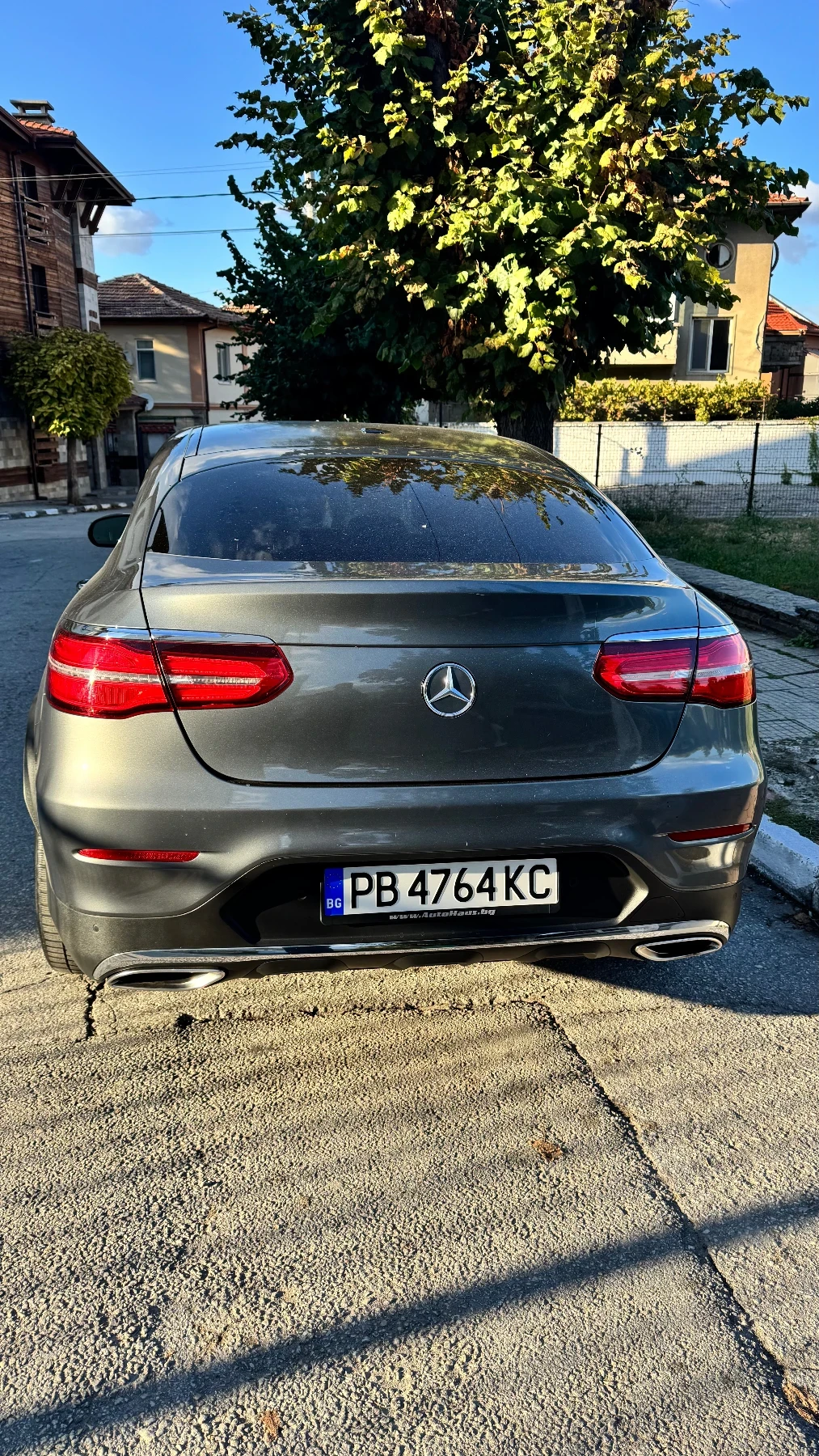 Mercedes-Benz GLC 300 Купе - изображение 3