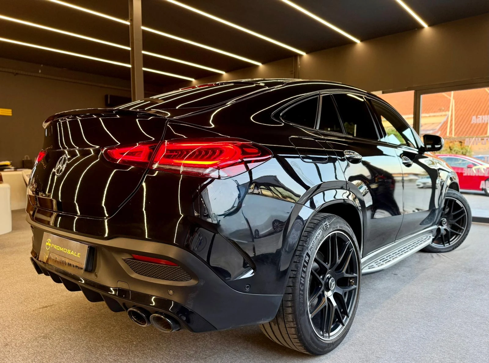 Mercedes-Benz GLE 53 4MATIC Coupe AMG 4Matic+ * HeadUp* Лизинг* Burm* Pano - изображение 6