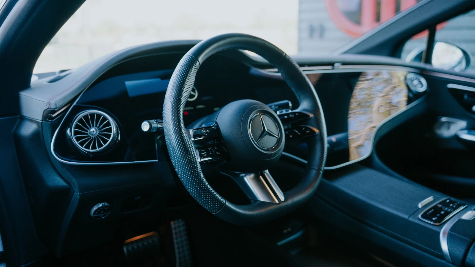 Mercedes-Benz EQE AMG/4-MATIC/AIRMATIC/BURM/ | Mobile.bg   13