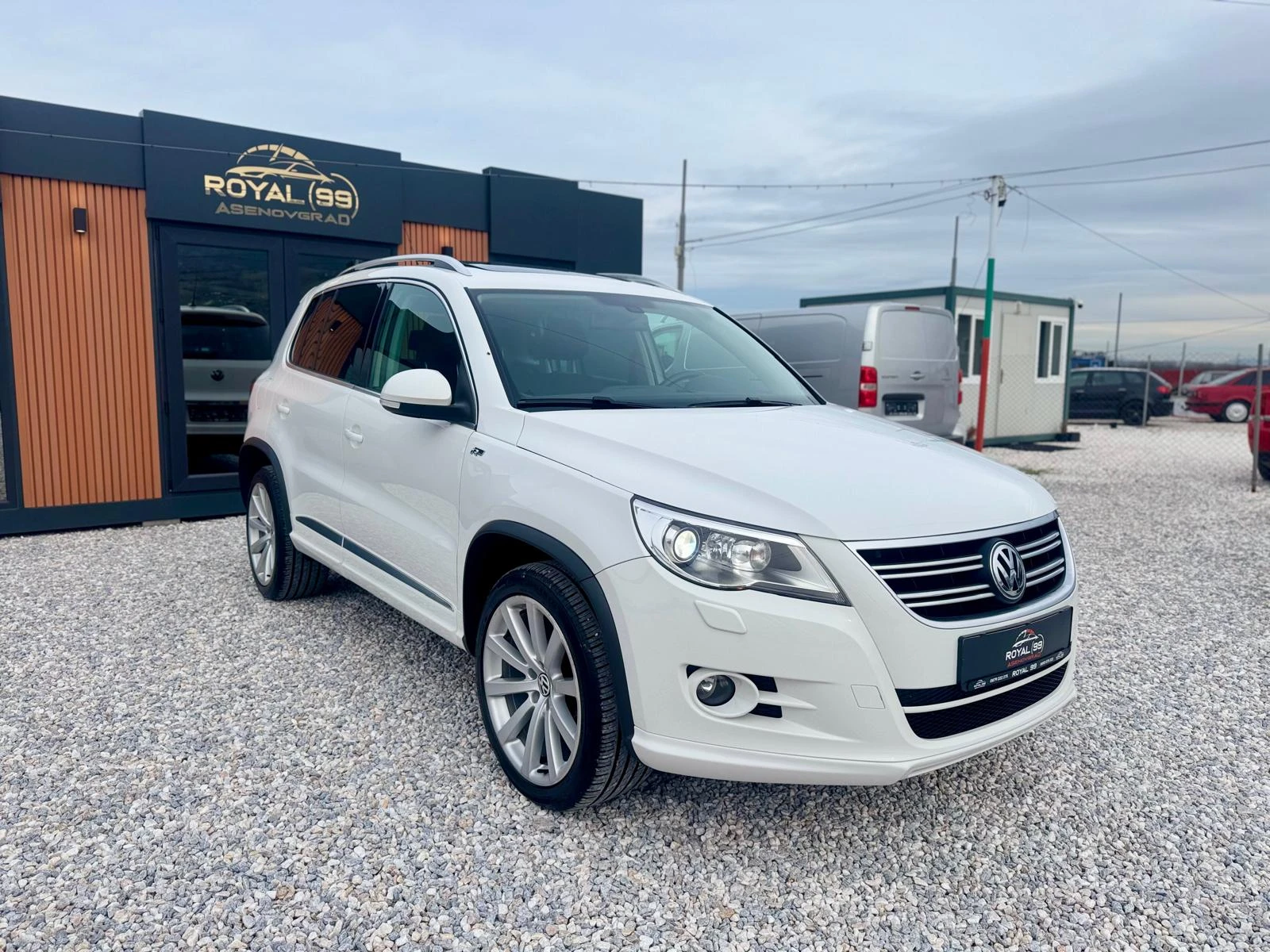 VW Tiguan ::R-LINE::2.0TDI::4-MOTION::DSG - изображение 3