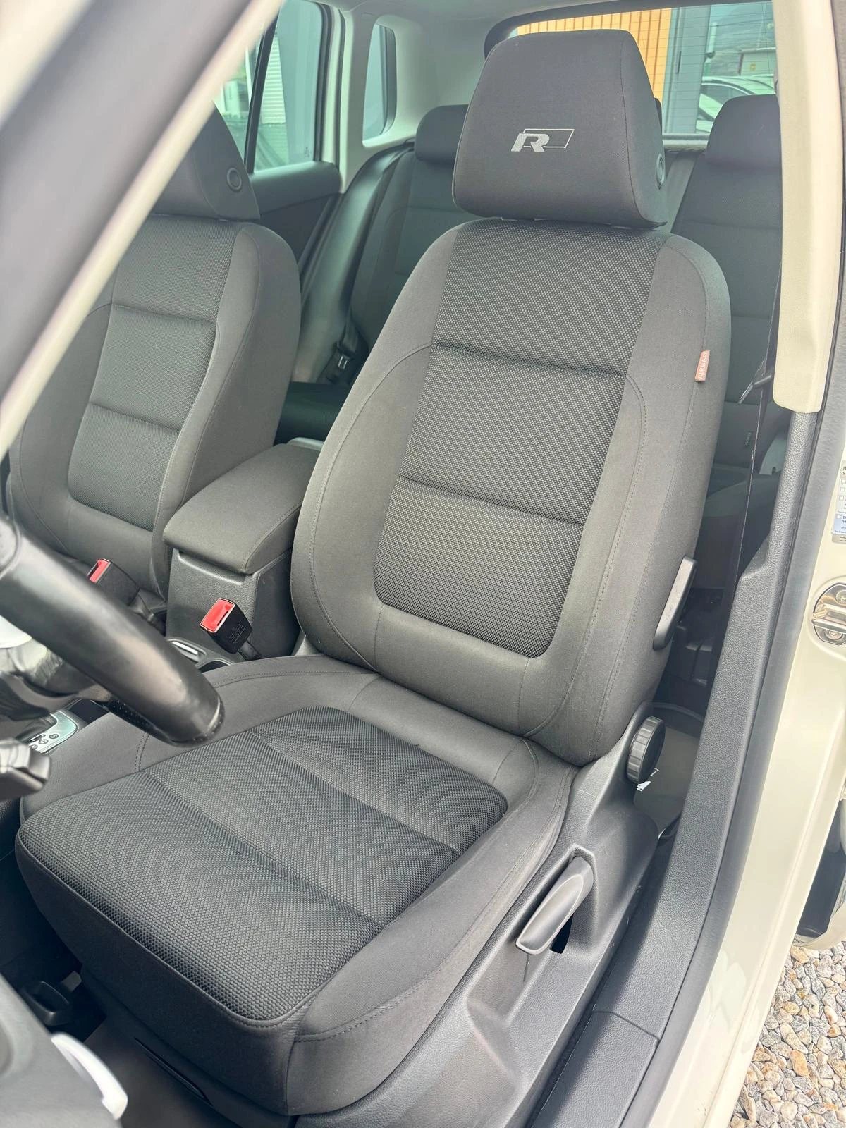 VW Tiguan ::R-LINE::2.0TDI::4-MOTION::DSG | Mobile.bg � ����������� 11