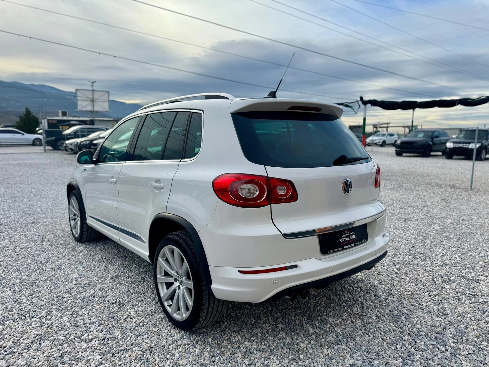 VW Tiguan ::R-LINE::2.0TDI::4-MOTION::DSG - изображение 6