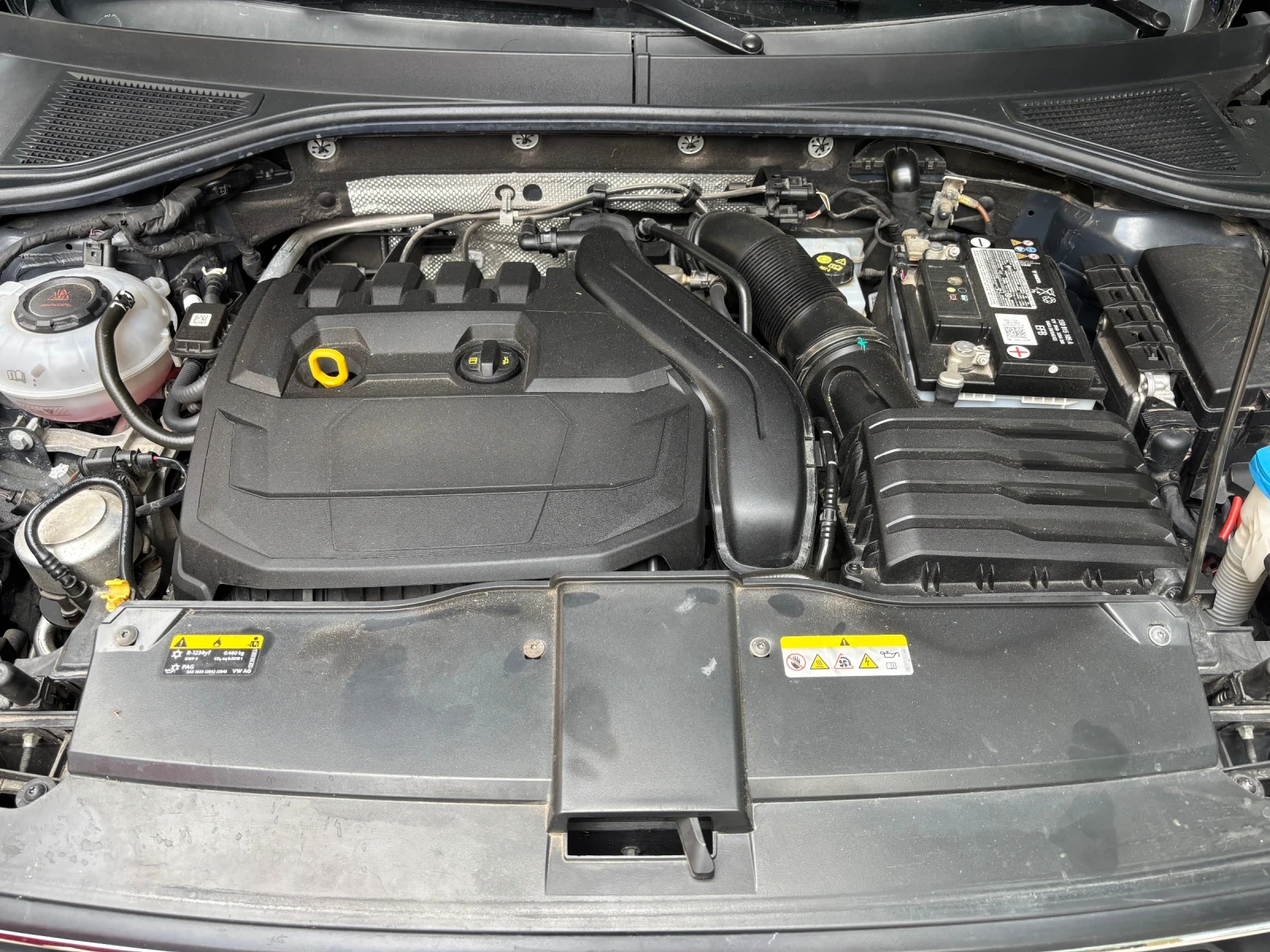 VW T-Roc, снимка 10 - Автомобили и джипове - 55250927