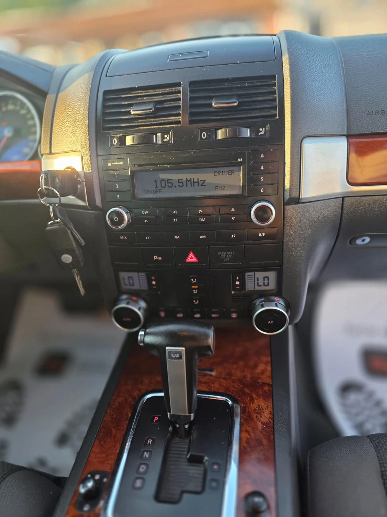 VW Touareg 3.0tdi Facelift , снимка 8 - Автомобили и джипове - 55732340