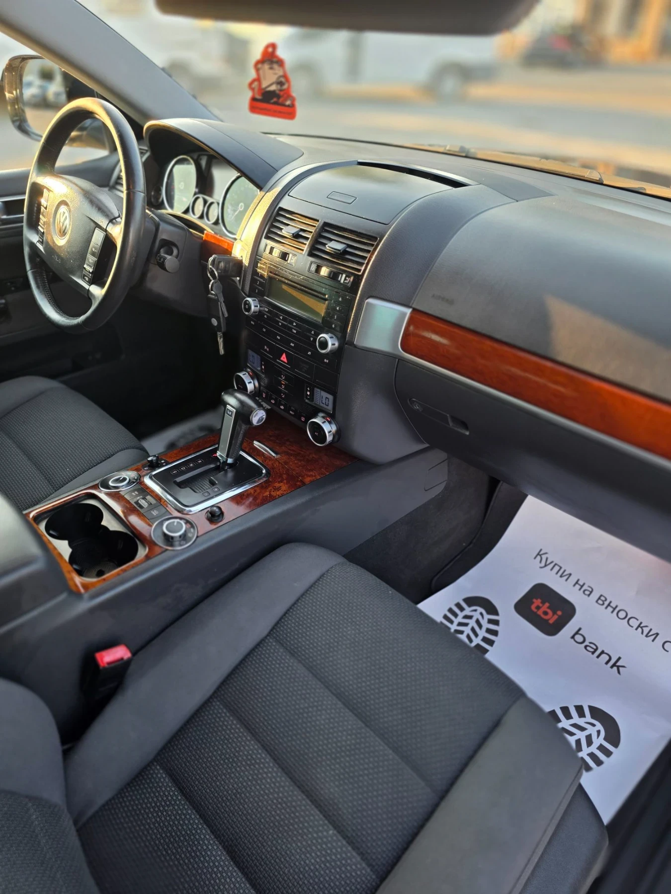 VW Touareg 3.0tdi Facelift , снимка 7 - Автомобили и джипове - 55732340