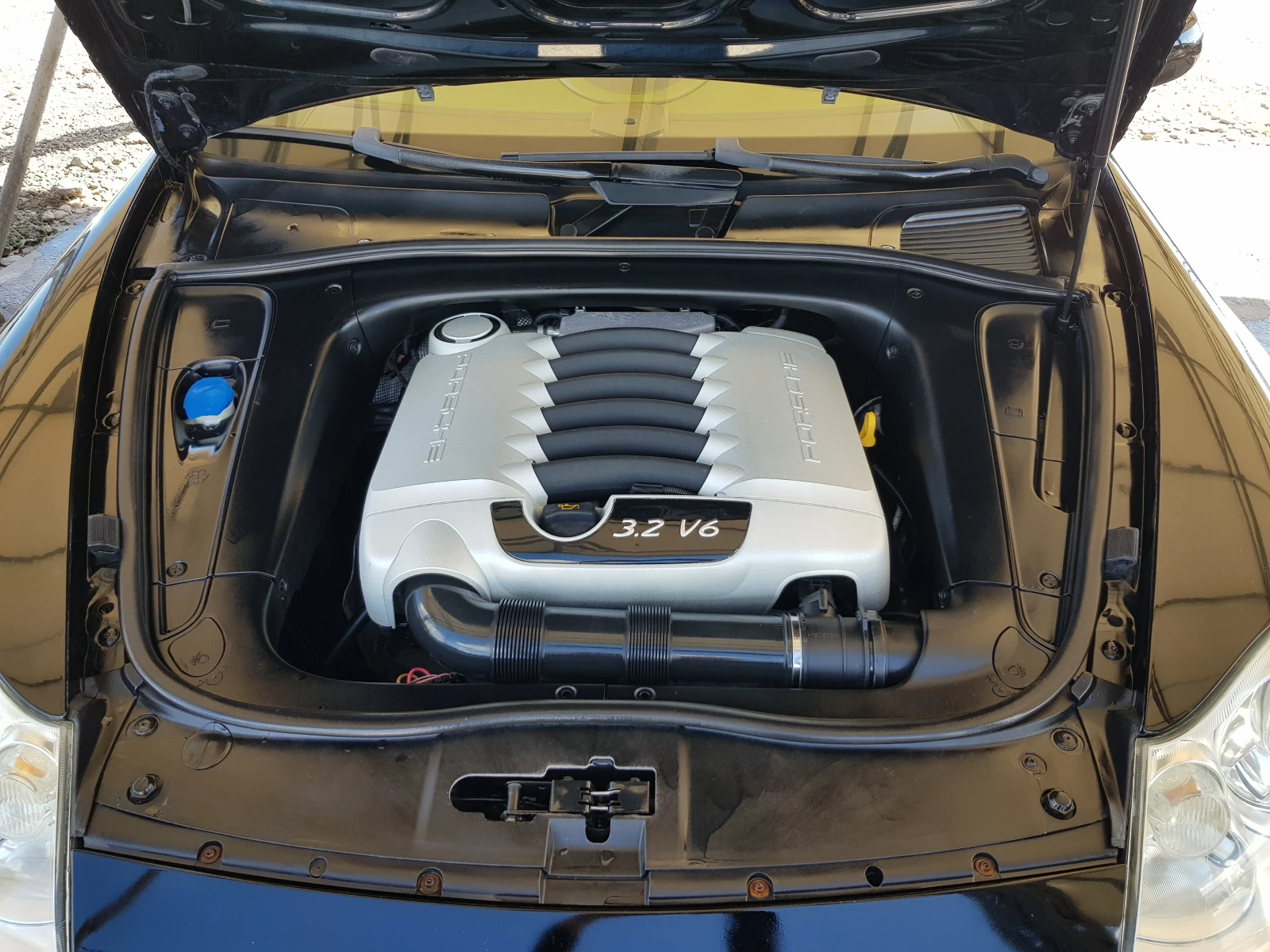 Porsche Cayenne 3.2 V6-250 к.с. ИТАЛИЯ ЛИЗИНГ , снимка 16 - Автомобили и джипове - 56213227