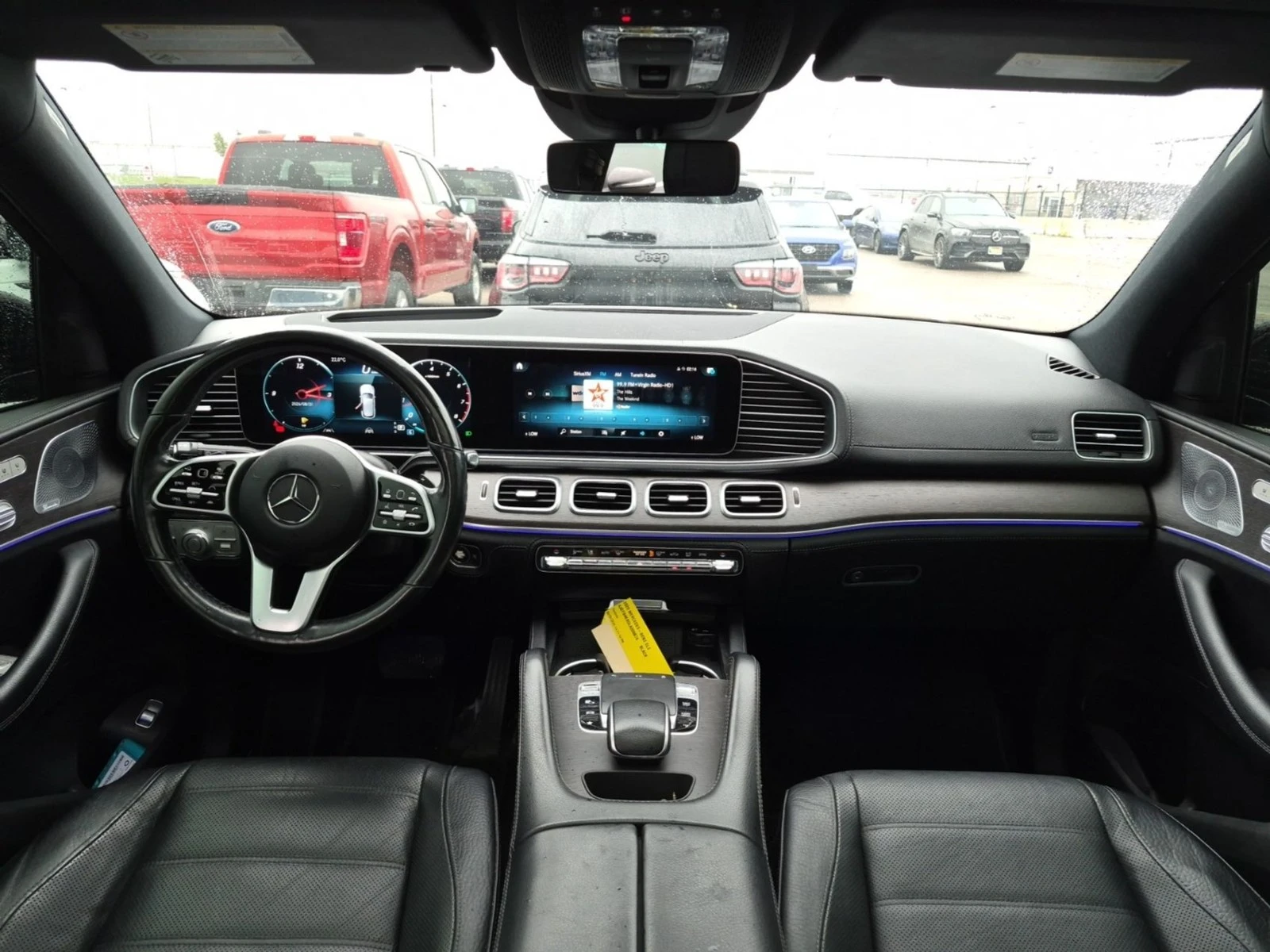 Mercedes-Benz GLE Burmester* MULTIBEAM LED* Soft-Close, снимка 5 - Автомобили и джипове - 56298791