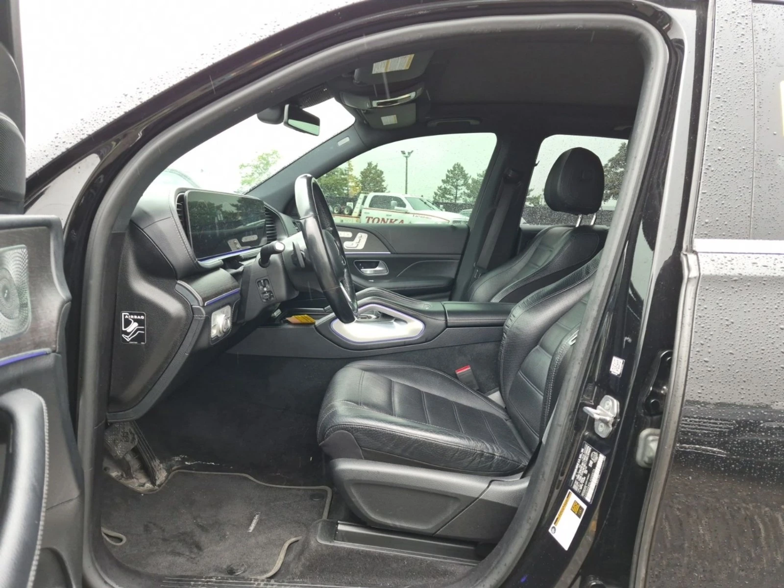 Mercedes-Benz GLE Burmester* MULTIBEAM LED* Soft-Close, снимка 6 - Автомобили и джипове - 56298791
