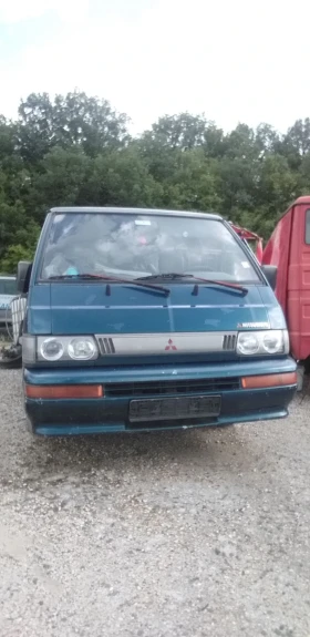 ������ Mitsubishi L300