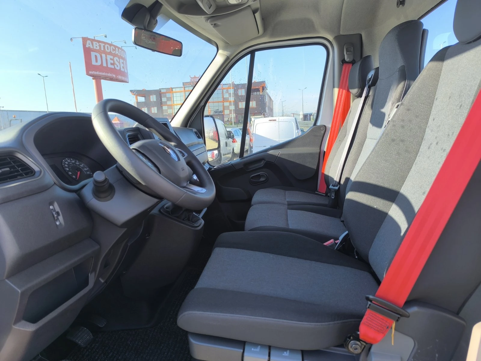 Renault Master 2.3 DCI - изображение 9