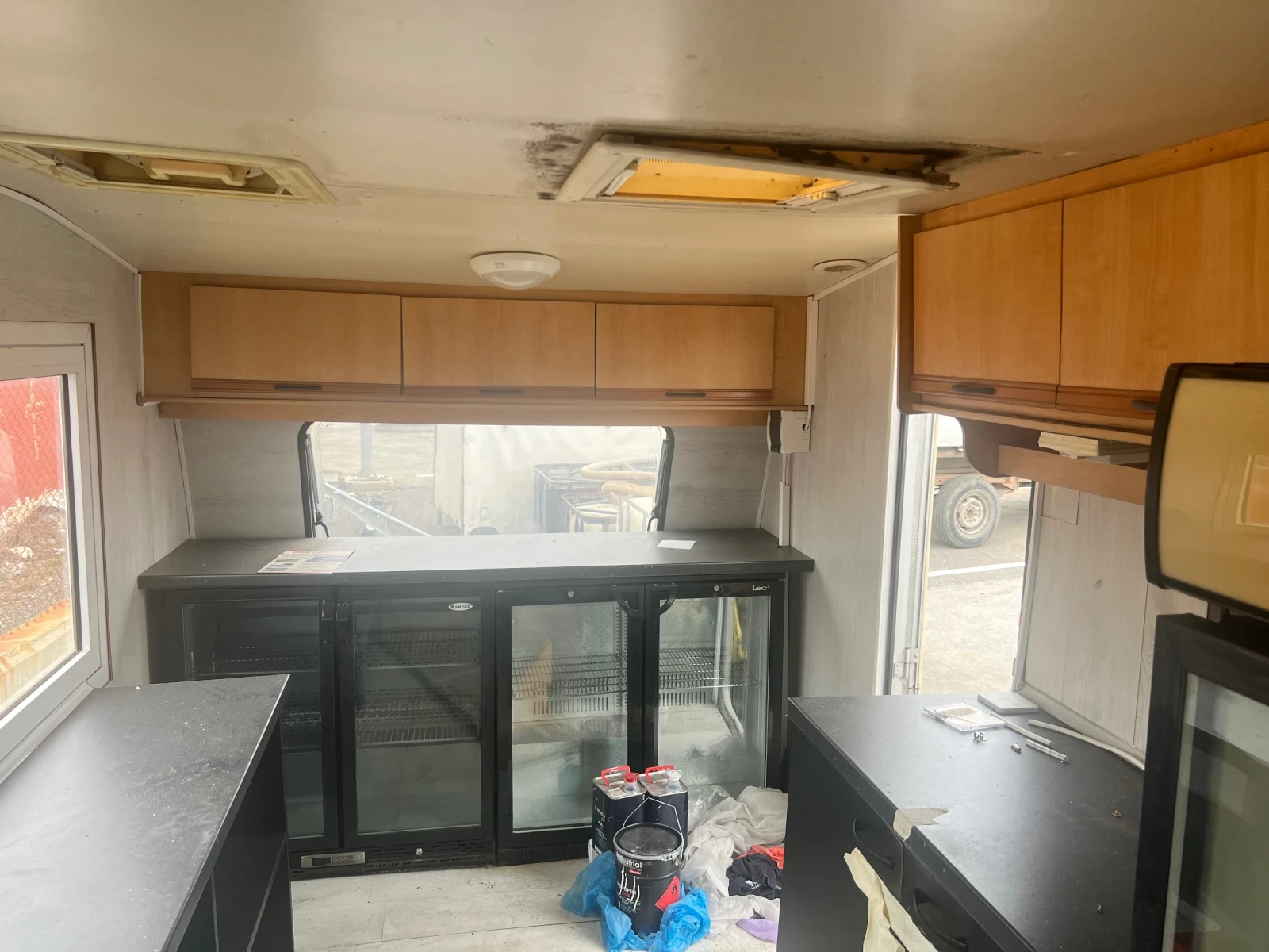 �������� Caravelair Motor car trailer | Mobile.bg � ����������� 7