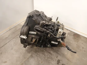 Скоростна кутия хонда црв 2.2д 