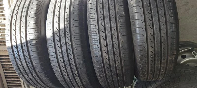 Гуми Летни 215/65R16, снимка 1 - Гуми и джанти - 32903414