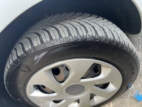 Renault Clio 1.6i автоматик, снимка 15