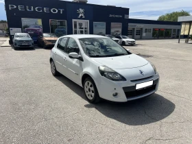 Renault Clio 1.6i автоматик, снимка 4