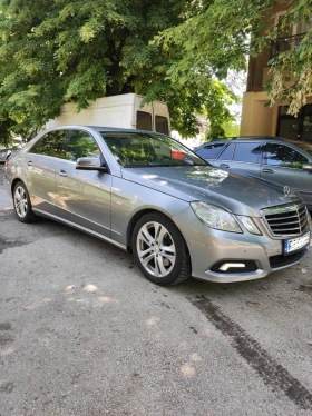 Mercedes-Benz E 350 4matik, снимка 1