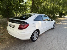 Mercedes-Benz C 180 Aut., снимка 3