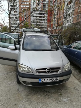 Opel Zafira, снимка 1 - Автомобили и джипове - 45154780