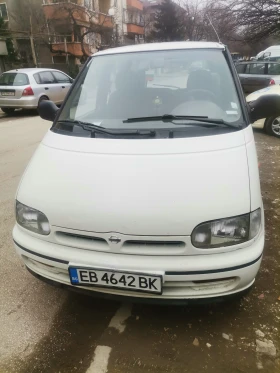     Nissan Serena 2, 0