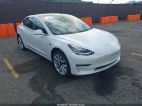Tesla Model 3 Standard Range Plus Rear-Wheel Drive/Standard Rang