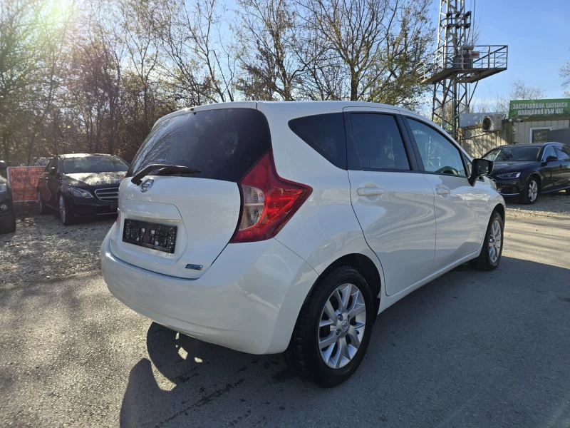 Nissan Note 1.2 Бензин Топ състояние, снимка 4 - Автомобили и джипове - 43380462