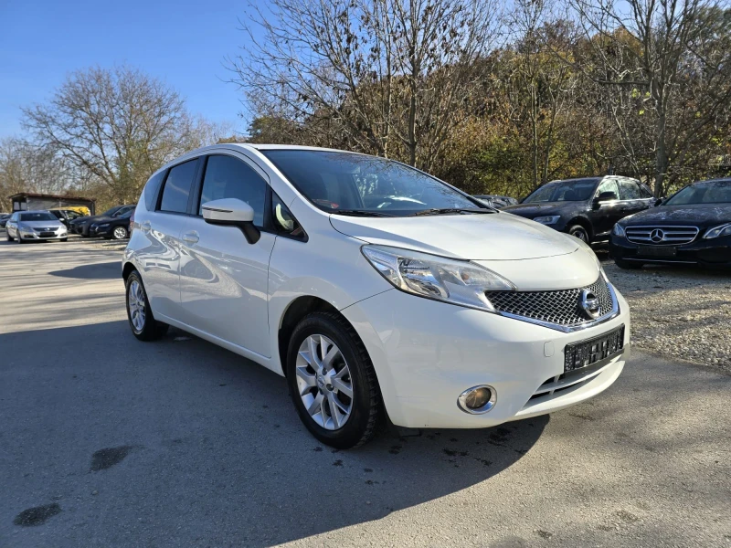 Nissan Note 1.2 Бензин Топ състояние, снимка 2 - Автомобили и джипове - 43380462