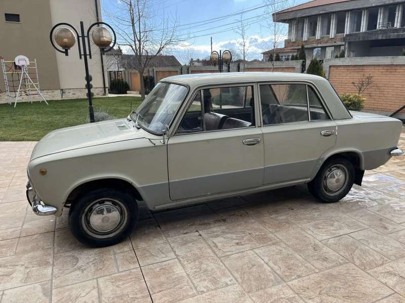 Lada 2101 Жигули, снимка 2 - Автомобили и джипове - 45614108