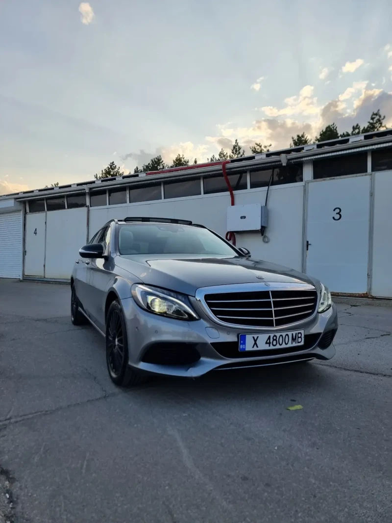 Mercedes-Benz C 220, снимка 1 - Автомобили и джипове - 47514424