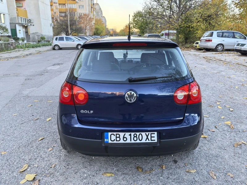 VW Golf 5 , снимка 6 - Автомобили и джипове - 47853110