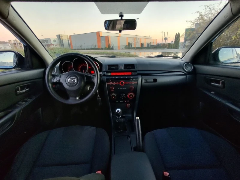 Mazda 3 1.6 HDI, снимка 8 - Автомобили и джипове - 48091589