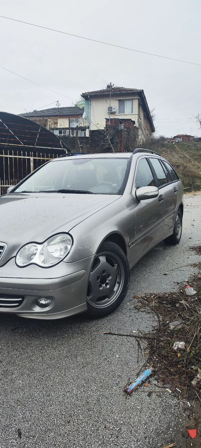 Mercedes-Benz C 200, снимка 4 - Автомобили и джипове - 48462419