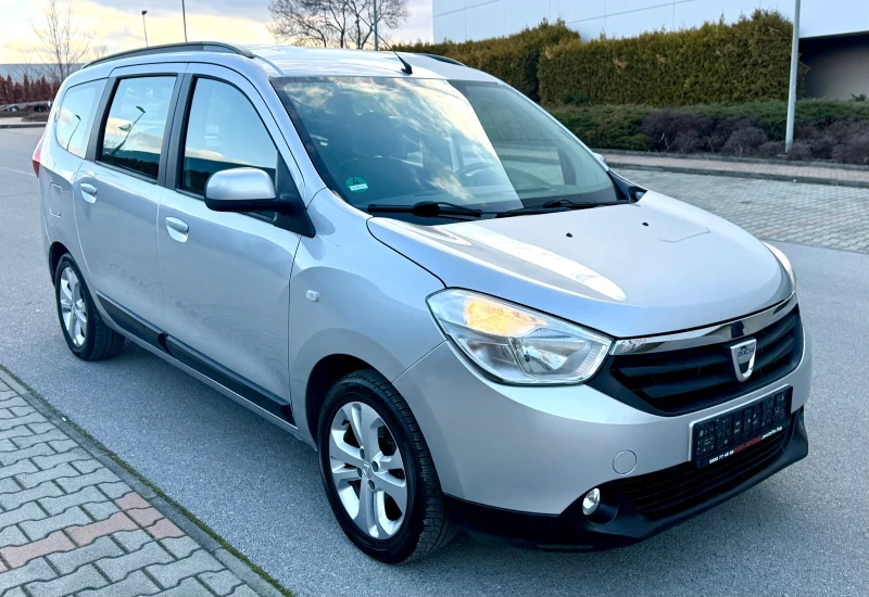 Dacia Lodgy Бензин/116кс/Navi/PDC/Подгрев, снимка 2 - Автомобили и джипове - 48968585