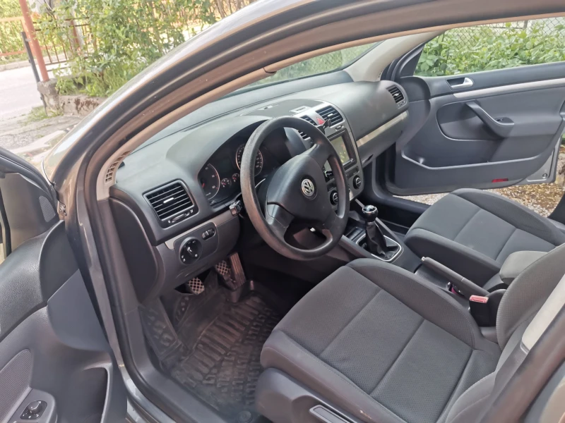 VW Golf 1.9TDI 6 скорости, снимка 9 - Автомобили и джипове - 49243598