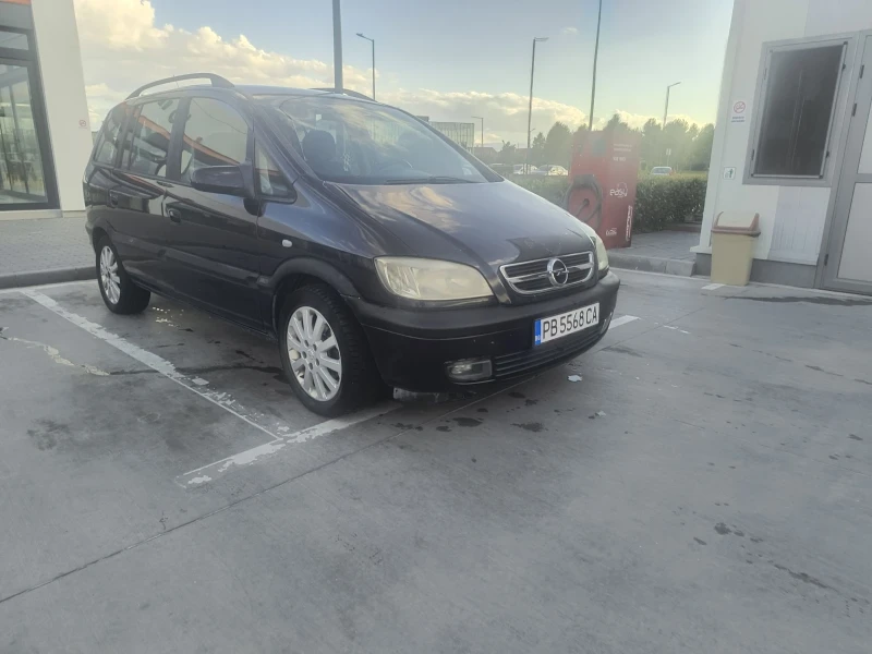 Opel Zafira 1.6, снимка 3 - Автомобили и джипове - 52348326