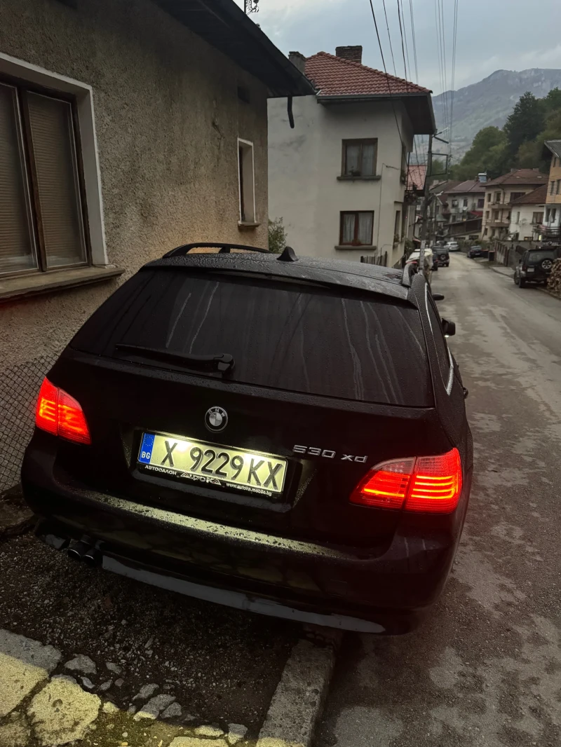 BMW 530, снимка 16 - Автомобили и джипове - 52654760