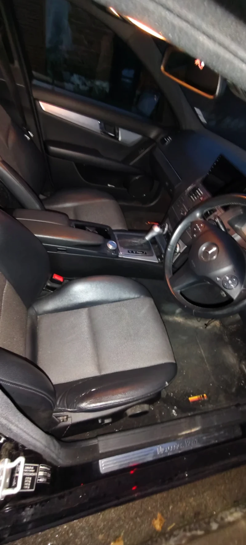 Mercedes-Benz C 250, снимка 8 - Автомобили и джипове - 52680383