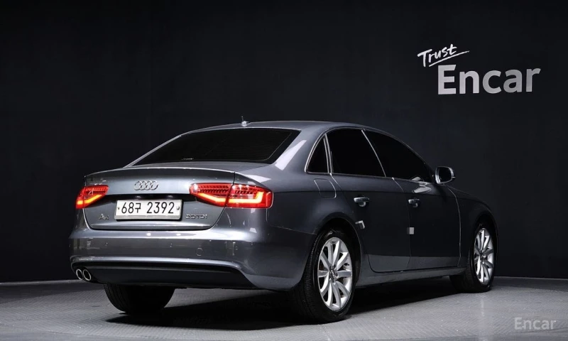 Audi A4, снимка 2 - Автомобили и джипове - 52927462