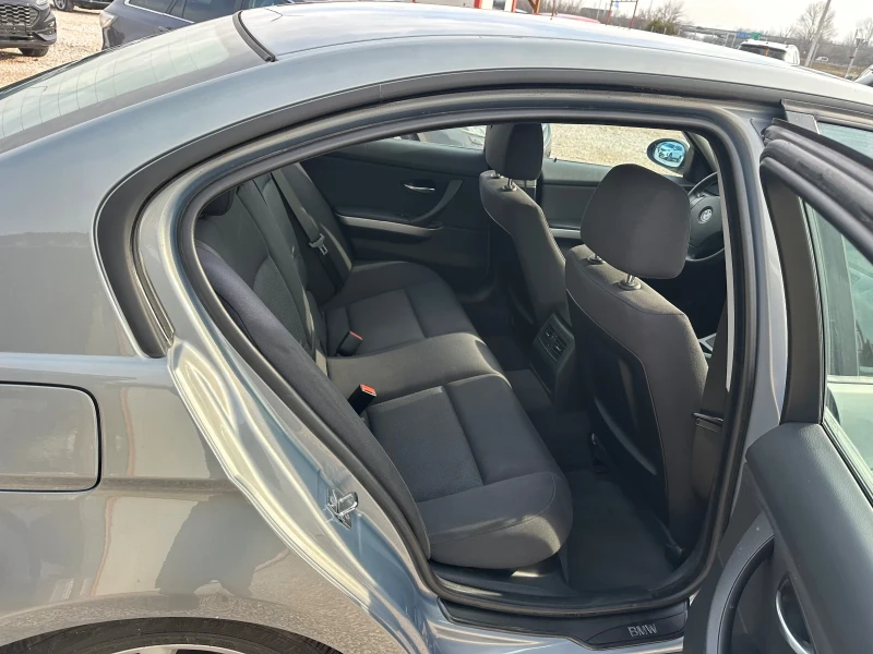 BMW 320 320i 150кс АВТОМАТИК, снимка 9 - Автомобили и джипове - 53384165